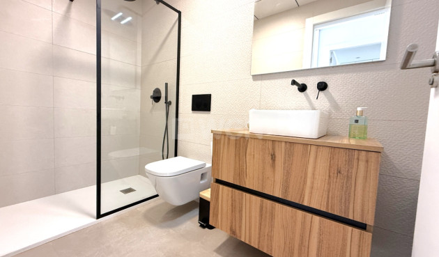 Odsprzedaż - Mieszkanie w bloku - Pilar de la Horadada - Costa Blanca