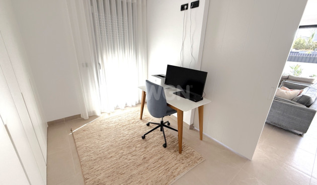 Odsprzedaż - Mieszkanie w bloku - Pilar de la Horadada - Costa Blanca