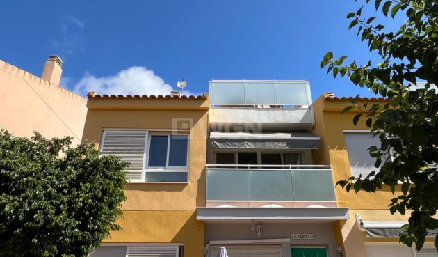 Odsprzedaż - Mieszkanie w bloku - Los Narejos - Costa Calida