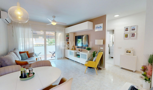 Odsprzedaż - Mieszkanie w bloku - Los Narejos - Costa Calida