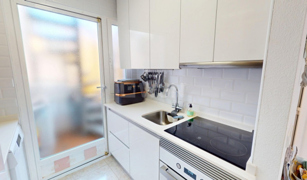 Odsprzedaż - Mieszkanie w bloku - Los Narejos - Costa Calida