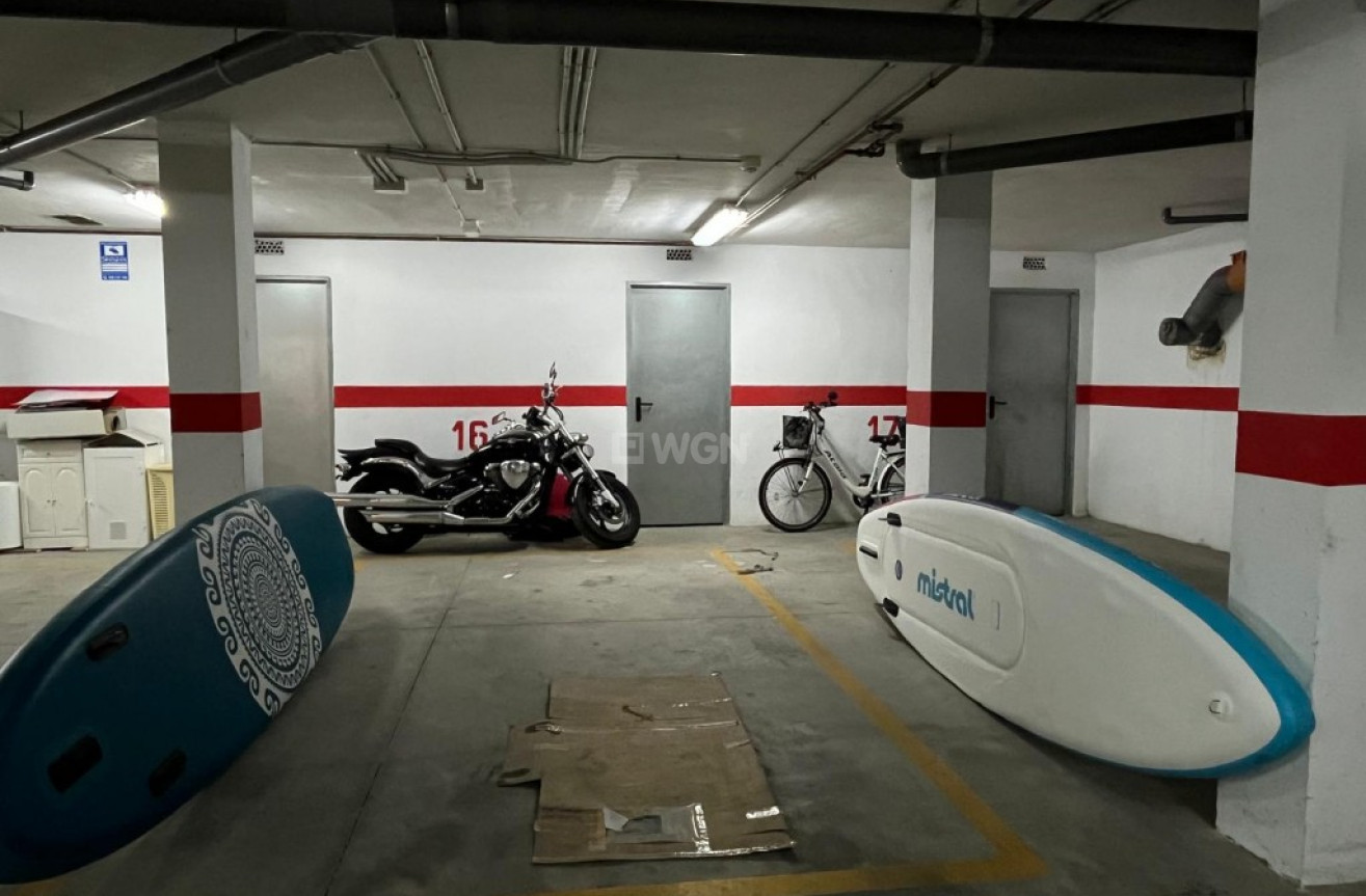 Odsprzedaż - Mieszkanie w bloku - Los Narejos - Costa Calida