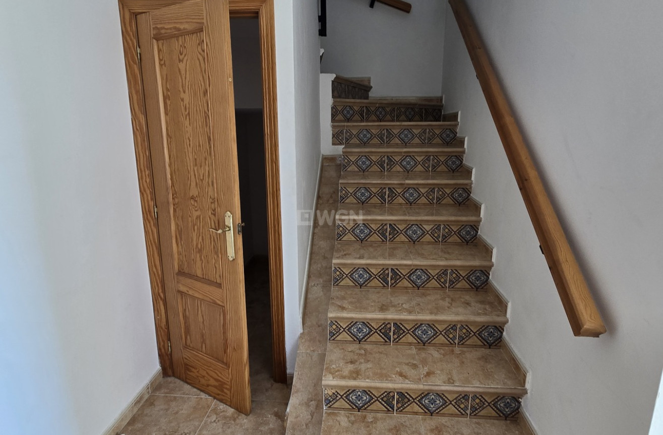 Odsprzedaż - Villa - Alcaucín - Inland