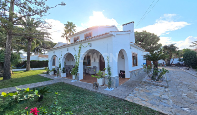 Odsprzedaż - Villa - Orihuela Costa - Costa Blanca
