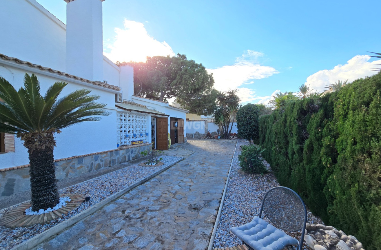 Odsprzedaż - Villa - Orihuela Costa - Costa Blanca