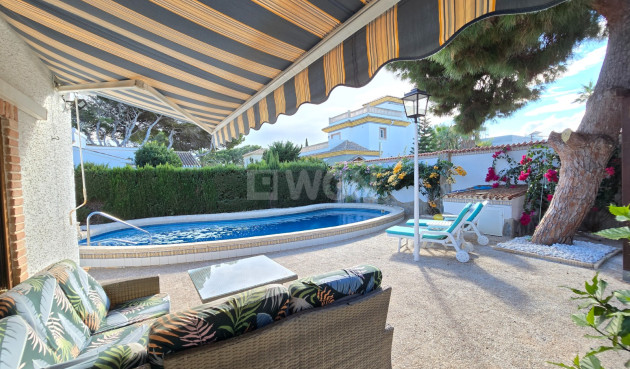 Odsprzedaż - Villa - Orihuela Costa - Costa Blanca