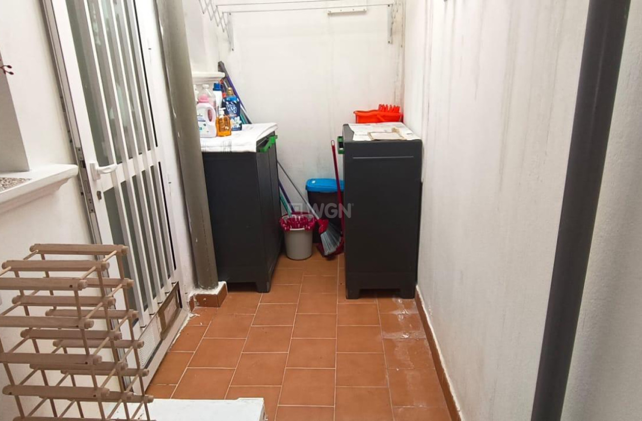 Odsprzedaż - Bungalow - Orihuela Costa - Los Almendros-la Florida