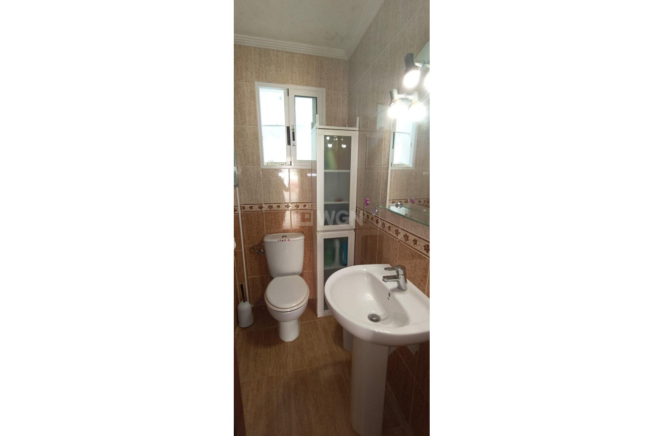 Odsprzedaż - Bungalow - Orihuela Costa - Los Almendros-la Florida