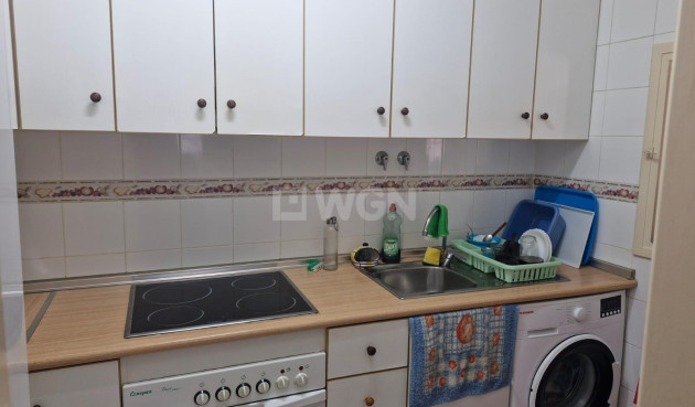 Odsprzedaż - Bungalow - Torrevieja - Playa De Los Naufragos