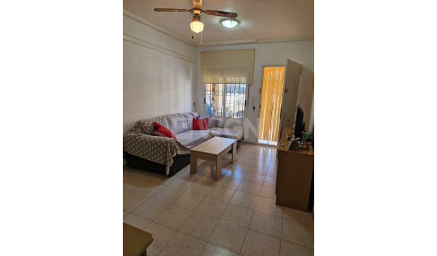 Odsprzedaż - Bungalow - Torrevieja - Playa De Los Naufragos
