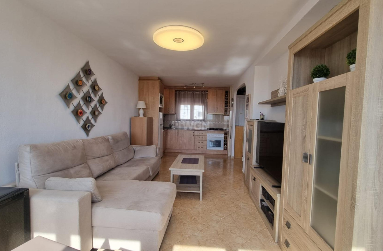 Odsprzedaż - Mieszkanie w bloku - Torrevieja - Torreblanca