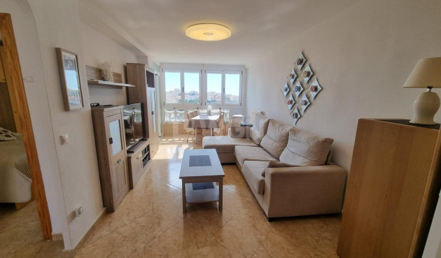 Odsprzedaż - Mieszkanie w bloku - Torrevieja - Torreblanca