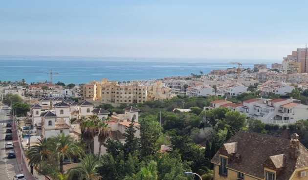 Odsprzedaż - Mieszkanie w bloku - Torrevieja - Torreblanca