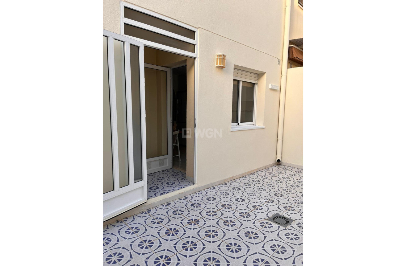 Odsprzedaż - Kamienica - Orihuela Costa - Campoamor