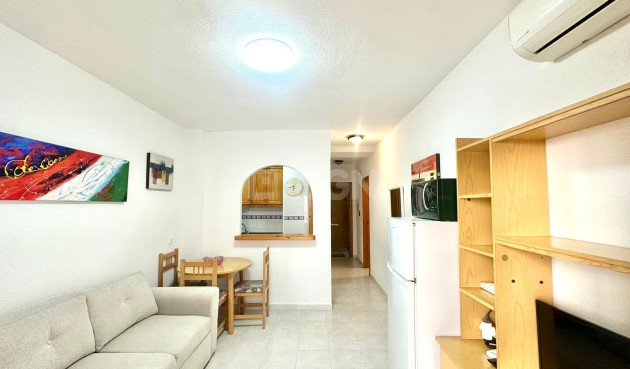 Odsprzedaż - Mieszkanie w bloku - Torrevieja - Acequion