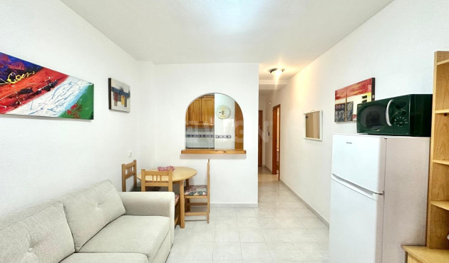 Odsprzedaż - Mieszkanie w bloku - Torrevieja - Acequion