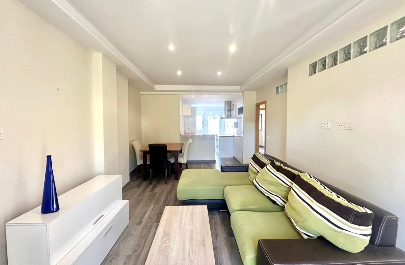 Odsprzedaż - Mieszkanie w bloku - Orihuela Costa - Altos De Campoamor