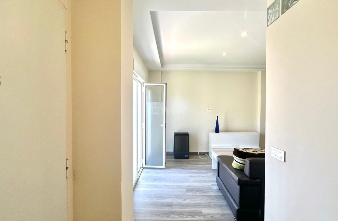 Odsprzedaż - Mieszkanie w bloku - Orihuela Costa - Altos De Campoamor