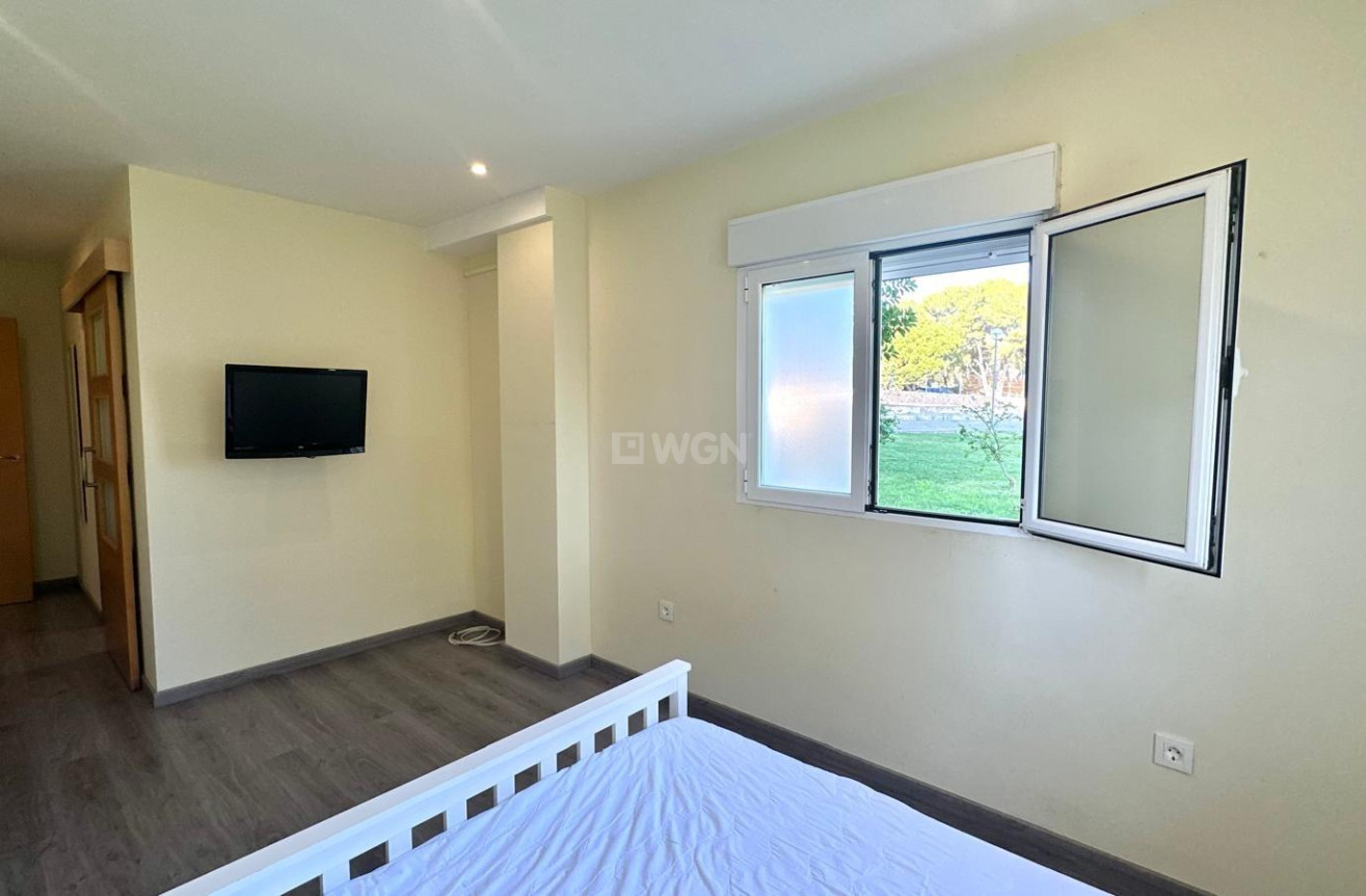 Odsprzedaż - Mieszkanie w bloku - Orihuela Costa - Altos De Campoamor