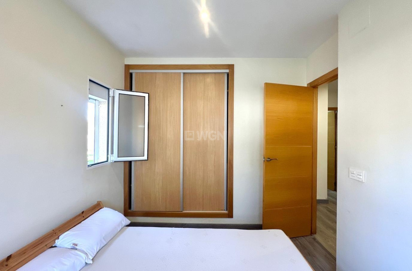 Odsprzedaż - Mieszkanie w bloku - Orihuela Costa - Altos De Campoamor