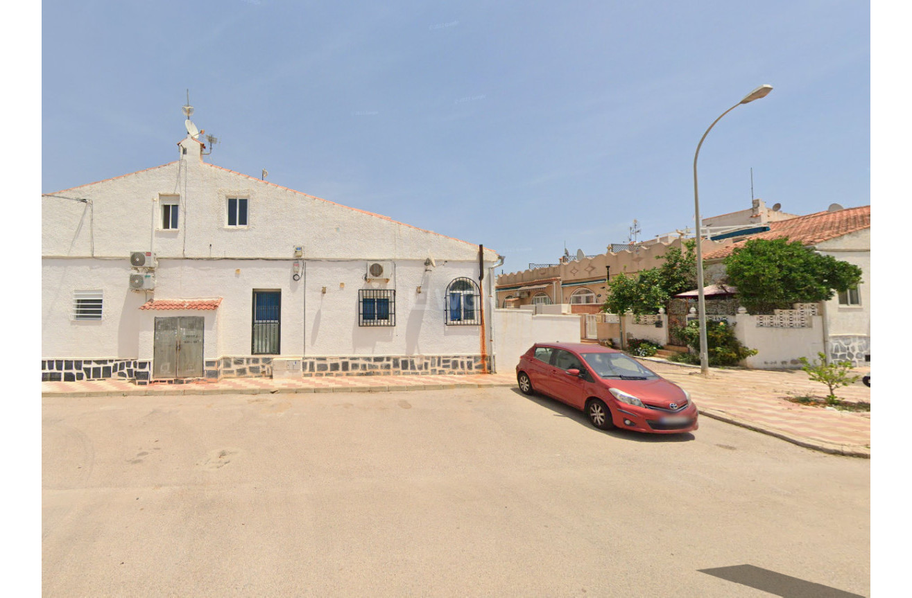 Odsprzedaż - Kamienica - Torrevieja - Costa Blanca