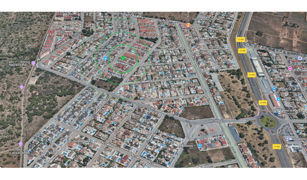 Odsprzedaż - Kamienica - Torrevieja - Costa Blanca