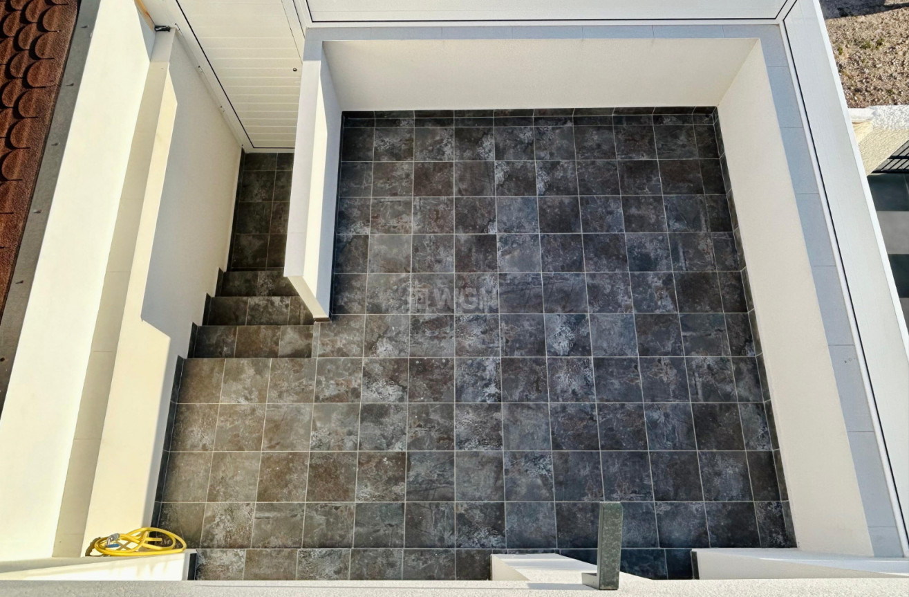 Odsprzedaż - Kamienica - Torrevieja - Costa Blanca