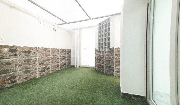 Resale - Apartment / flat - Torrevieja - Playa De Los Naufragos