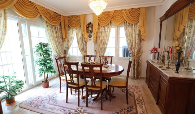 Odsprzedaż - Villa - Orihuela Costa - Costa Blanca