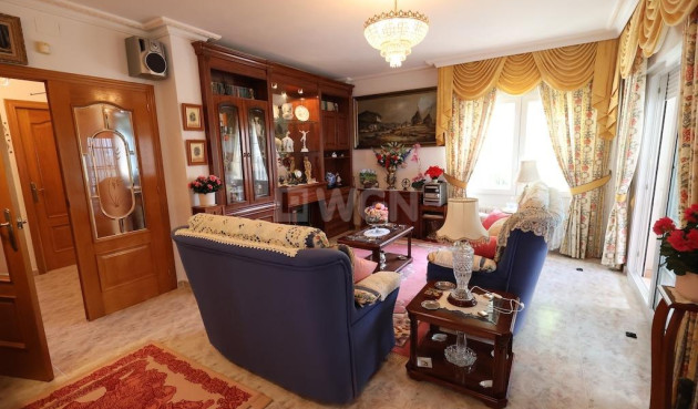 Odsprzedaż - Villa - Orihuela Costa - Costa Blanca