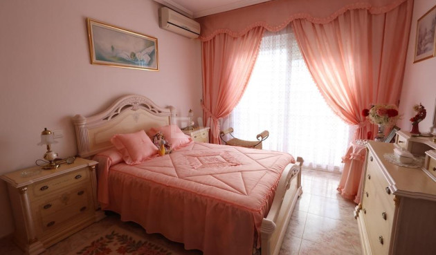 Odsprzedaż - Villa - Orihuela Costa - Costa Blanca