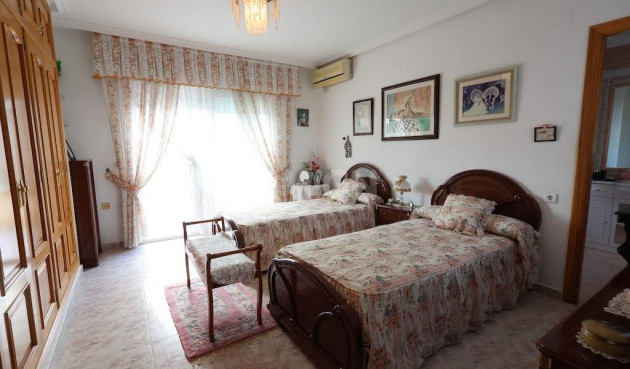 Odsprzedaż - Villa - Orihuela Costa - Costa Blanca