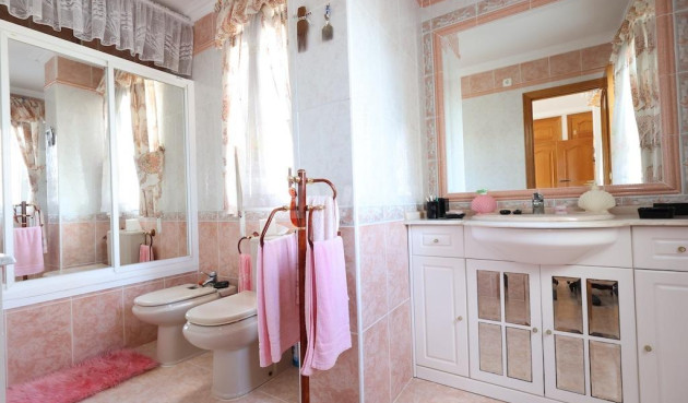 Odsprzedaż - Villa - Orihuela Costa - Costa Blanca