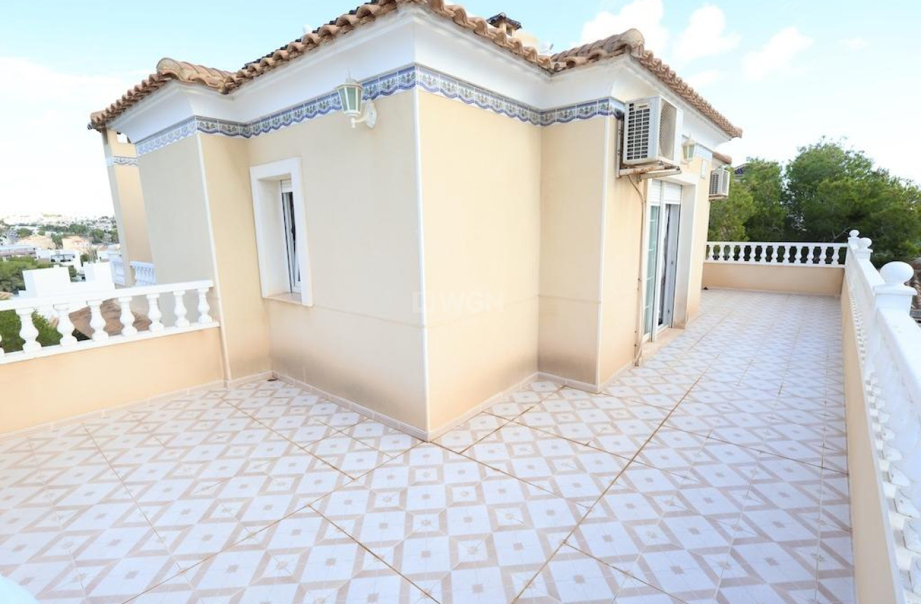 Odsprzedaż - Villa - Orihuela Costa - Costa Blanca