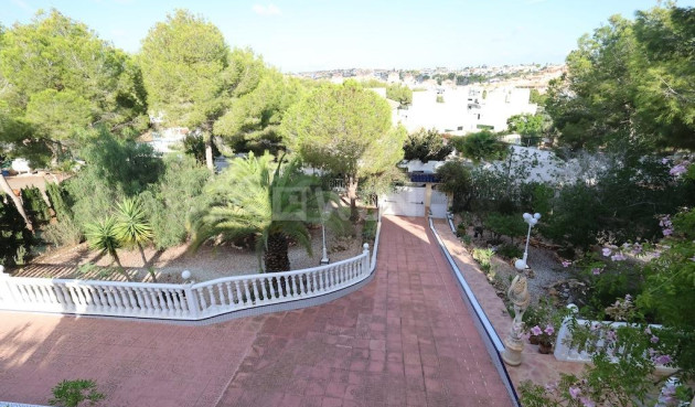 Odsprzedaż - Villa - Orihuela Costa - Costa Blanca