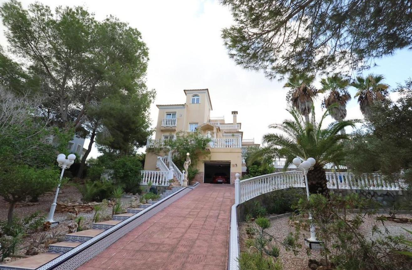 Odsprzedaż - Villa - Orihuela Costa - Costa Blanca