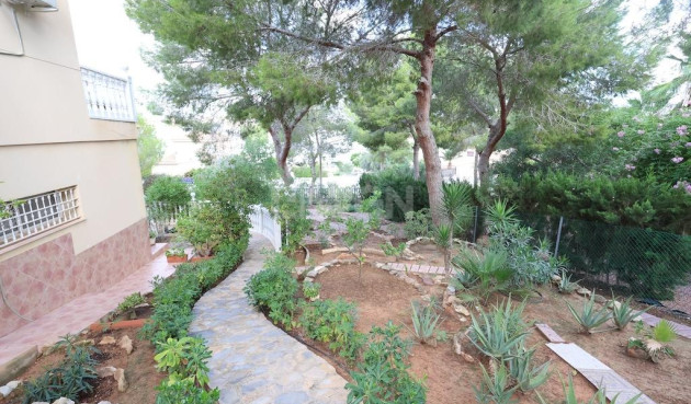 Odsprzedaż - Villa - Orihuela Costa - Costa Blanca
