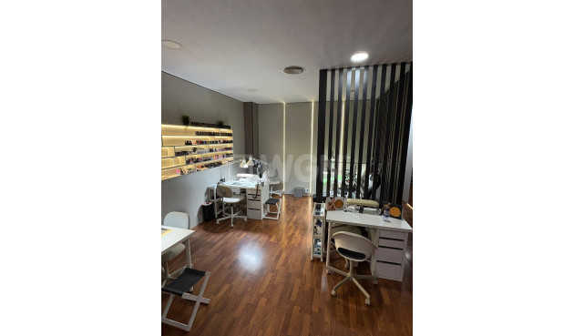 Reventa - Comercial - Torrevieja
