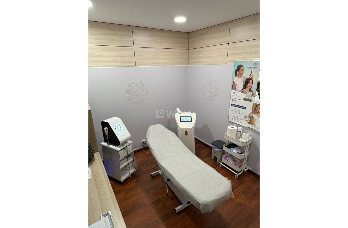 Reventa - Comercial - Torrevieja