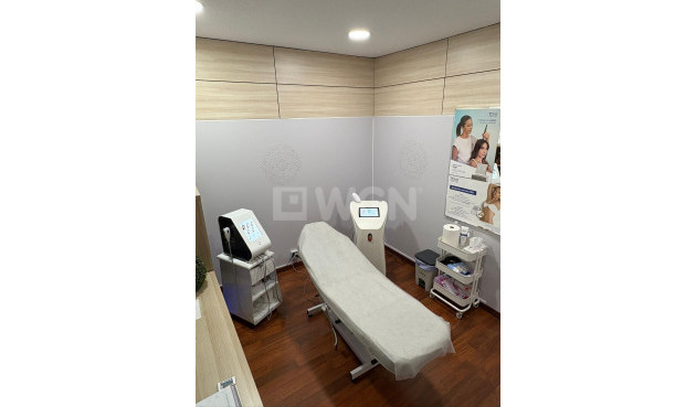 Reventa - Comercial - Torrevieja