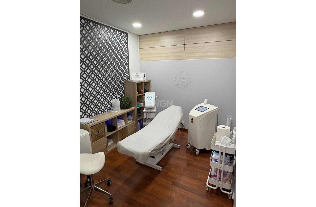 Reventa - Comercial - Torrevieja