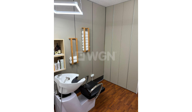 Reventa - Comercial - Torrevieja