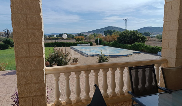 Odsprzedaż - Villa - Revuelta de Yecla - Inland