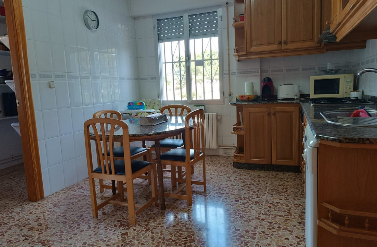 Odsprzedaż - Villa - Revuelta de Yecla - Inland