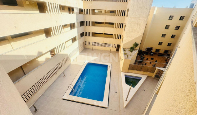 Odsprzedaż - Daszek - Torrevieja - Playa del Cura