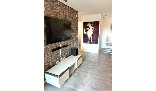 Odsprzedaż - Mieszkanie w bloku - Los Dolses - Inland