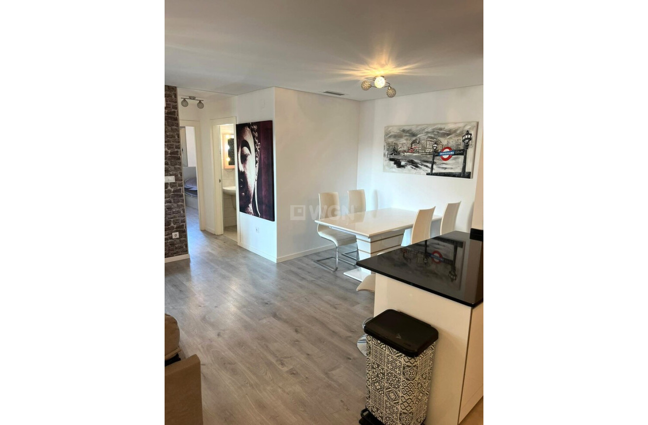 Odsprzedaż - Mieszkanie w bloku - Los Dolses - Inland