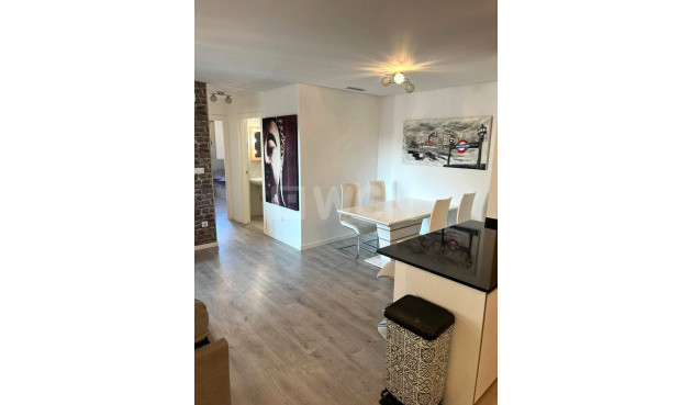 Odsprzedaż - Mieszkanie w bloku - Los Dolses - Inland