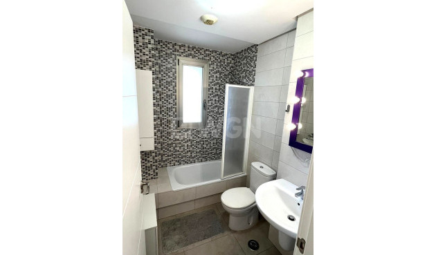 Odsprzedaż - Mieszkanie w bloku - Los Dolses - Inland