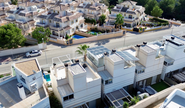 Odsprzedaż - Villa - Orihuela Costa - Costa Blanca